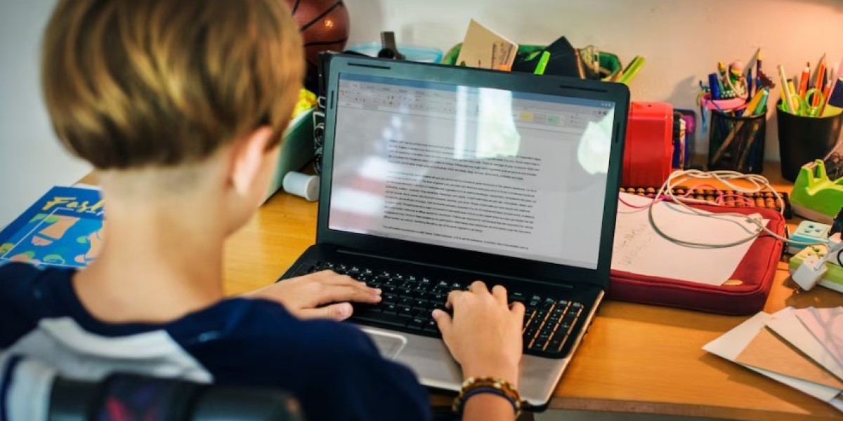 Balancing Life and Learning with Online Class Helpers