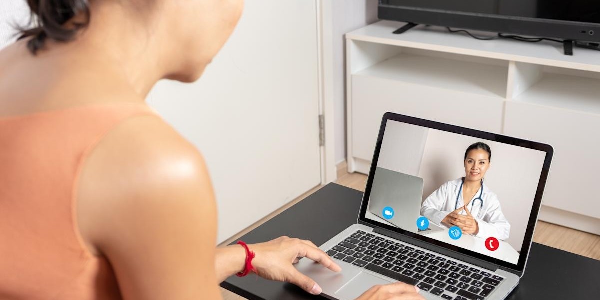 Remote Triage Nurse in Pulmonary Telehealth Services