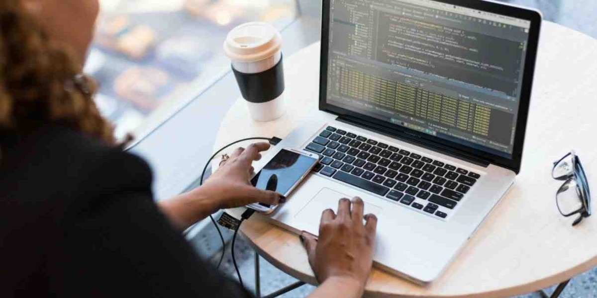 Affordable Web Hosting USA & Mobile App Development Company in Chicago – A Winning Digital Duo