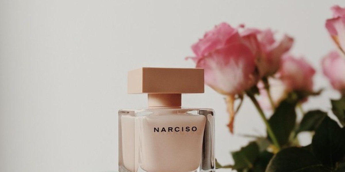 Discover Elegance with Designer Perfumes Online and Affordable Oriental Perfumes
