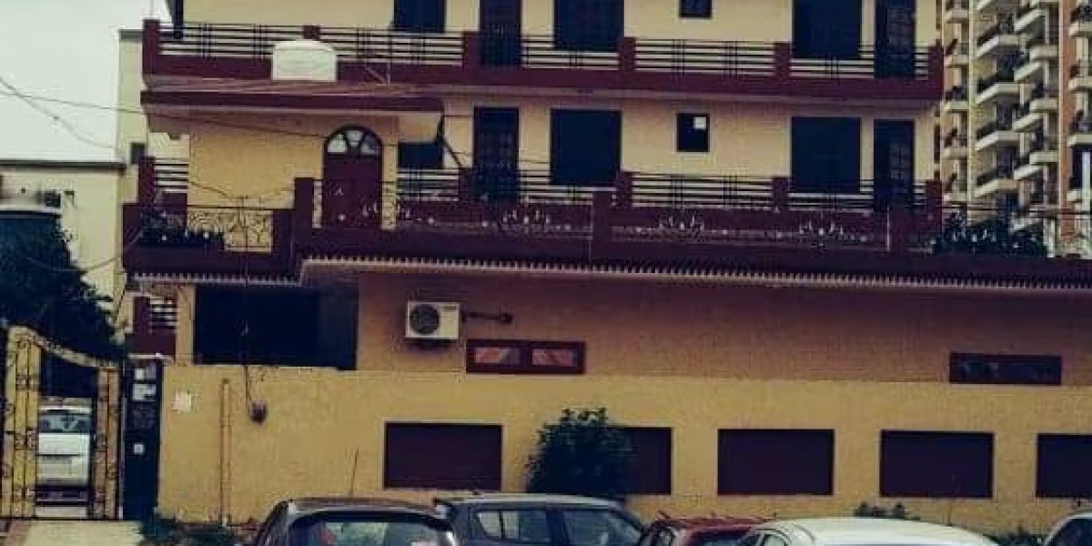 Amrapali Leisure Valley Villas Noida Extension: Premium Villa Living in a Peaceful Environment