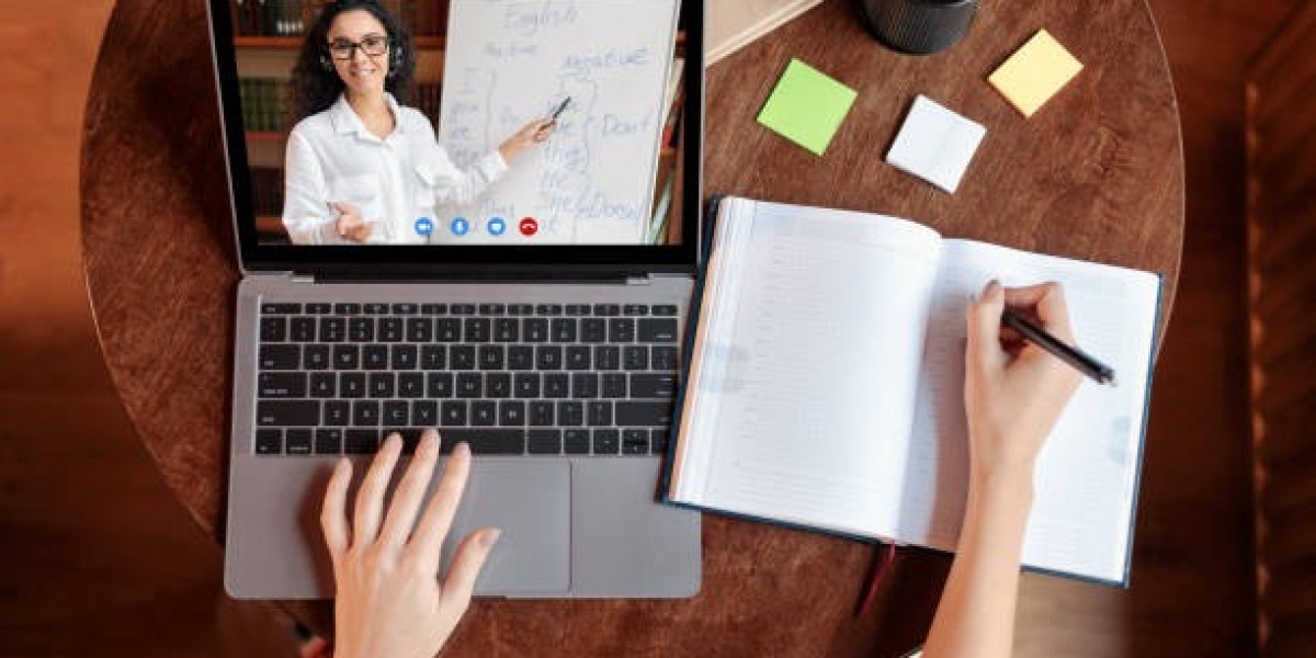 Online Tutoring: The Future of Learning Through Flexible and Affordable Digital Education