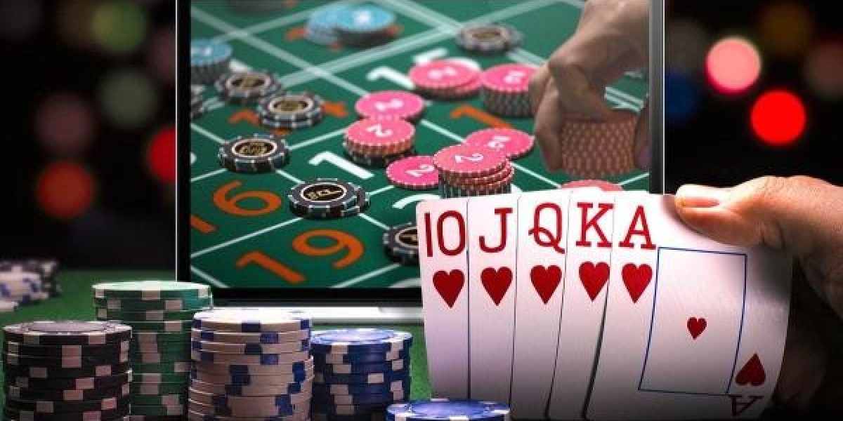 Trải Nghiệm Giải Trí Tuyệt Vời Khi Chơi Casino Trực Tuyến