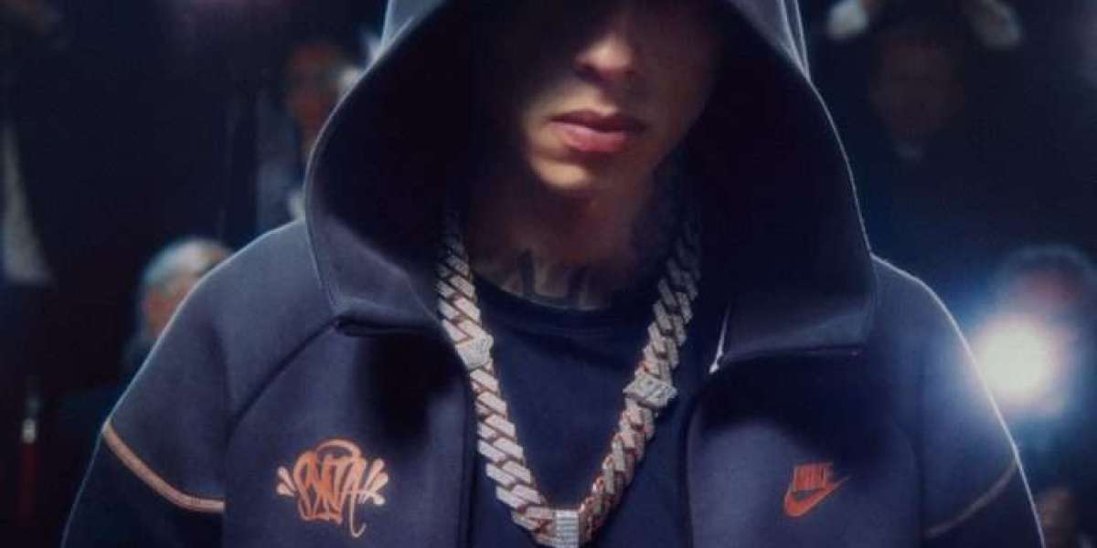 syna world tracksuit