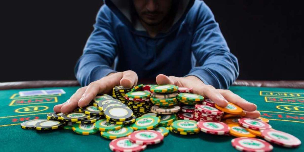 Comparing Slot Themes to Determine Which Types Attract the Most Player Interest