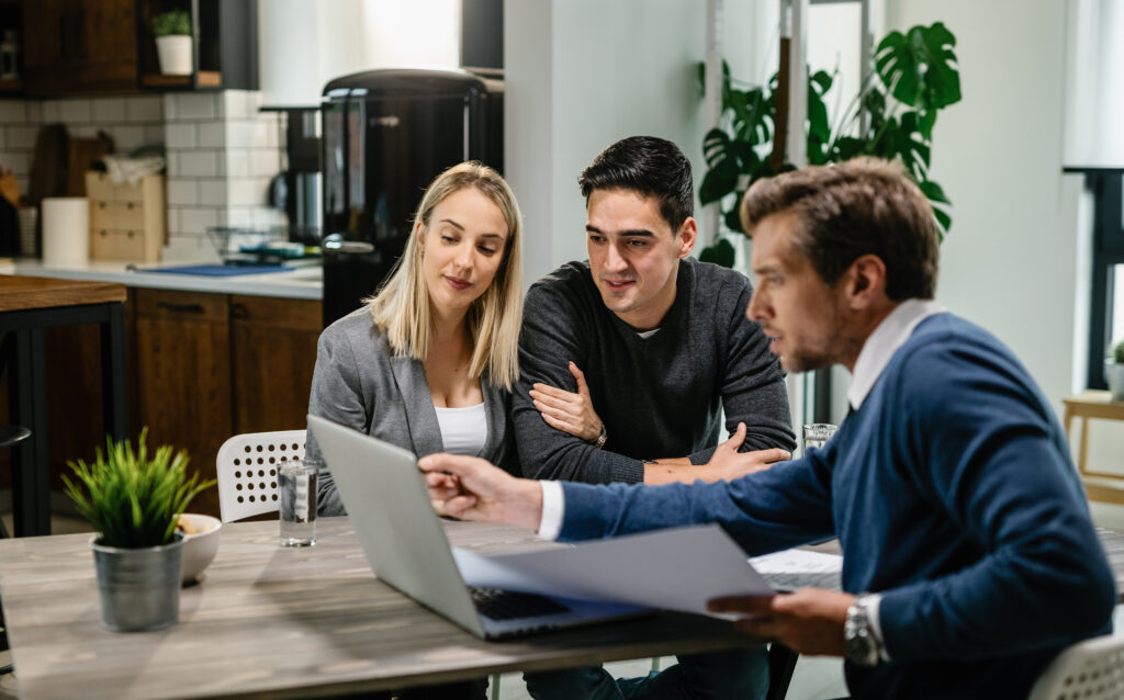 Bookkeeping & Tax Services | Universal Tax Pro California