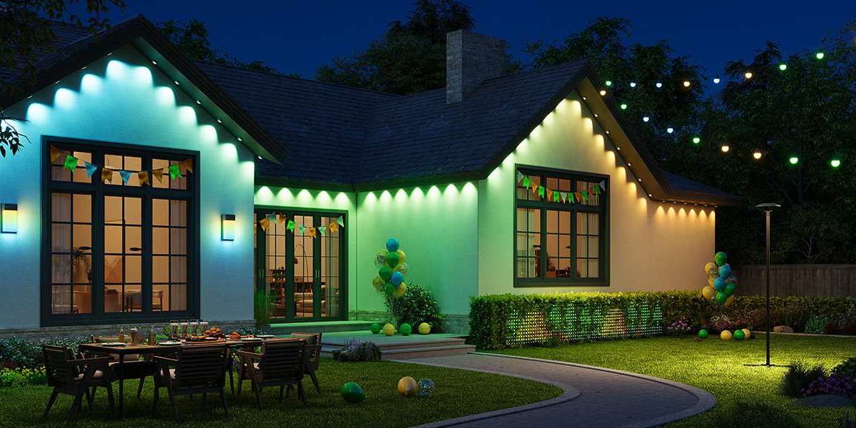 Flossmoor Roofline Lighting for Year-Round Elegance
