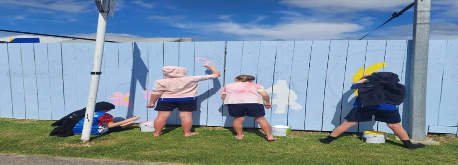 pohutukawa kidz Cover Image