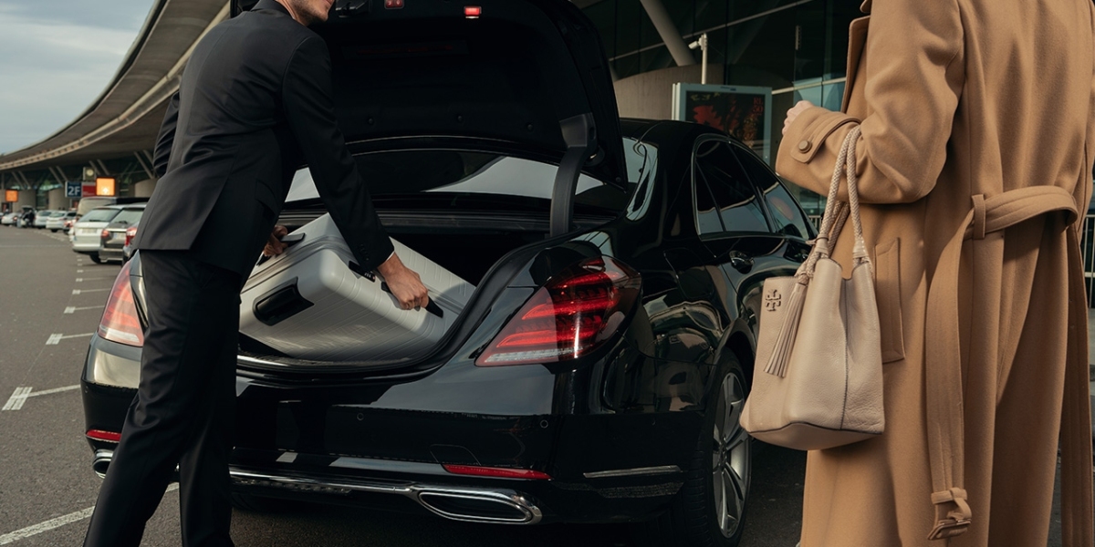 Luxury Transportation Pflugerville to Austin Airport