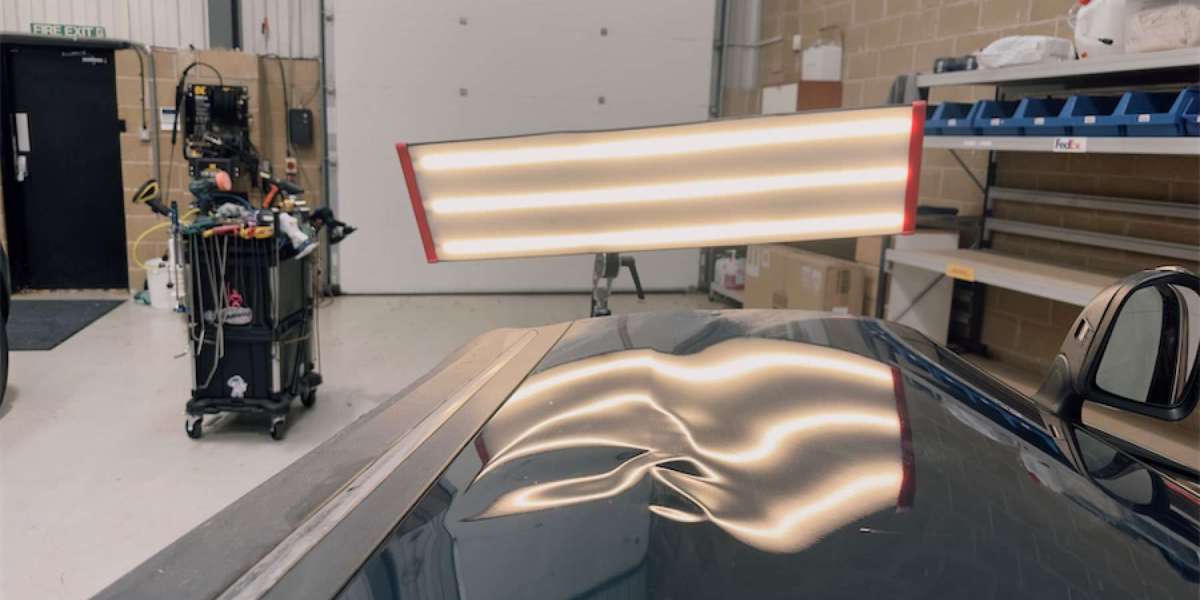 PDR Peterborough Experts | Trusted Paintless Dent Repair Service