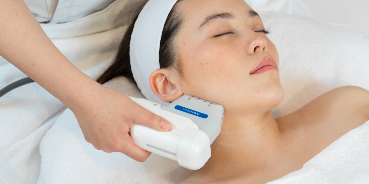Who Needs HIFU Treatment in Dubai for Firm Skin