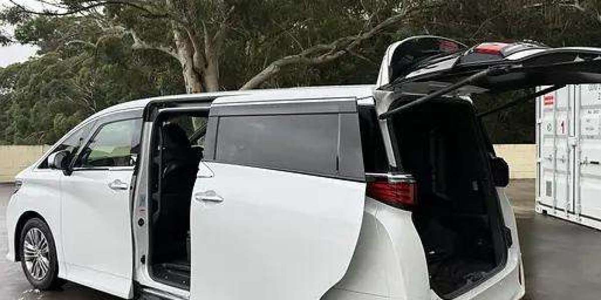 The Strategic Advantage of Reliable Transportation for University Life in Sydney