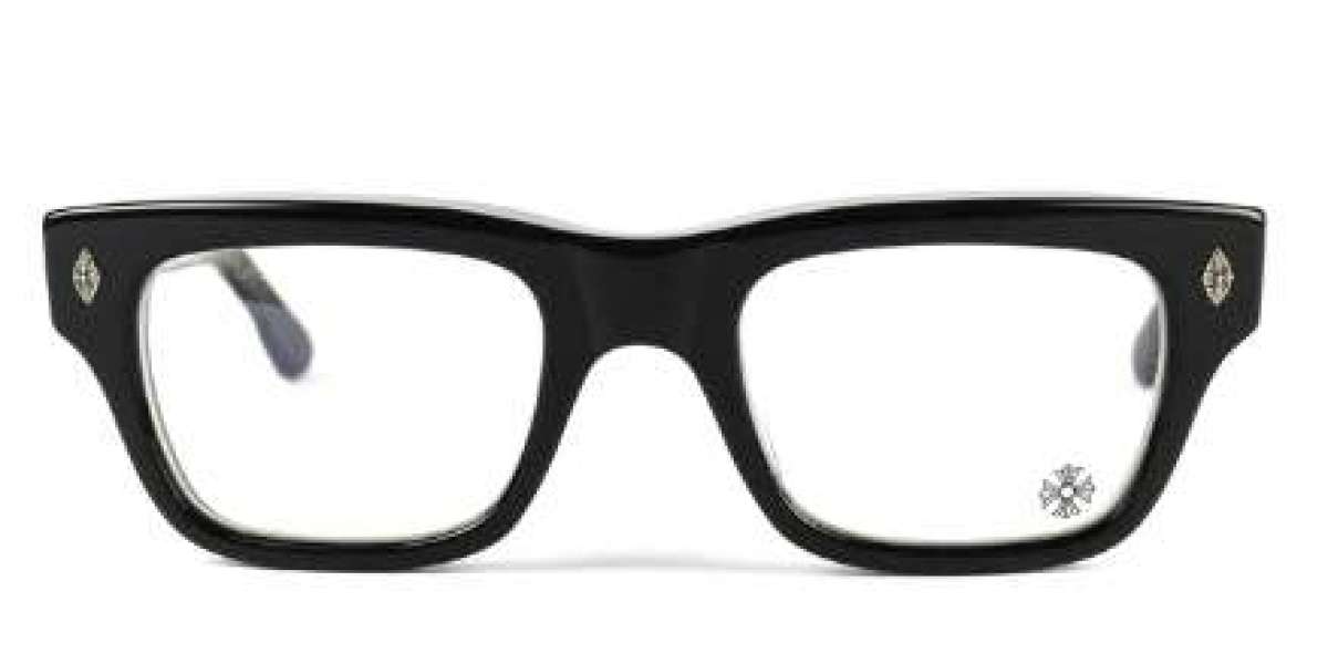 https://chromeheartsglases.com/