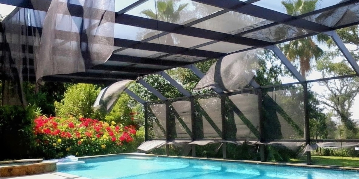 Why Pool Screen Replacement Tampa Services Are Essential for Every Homeowner