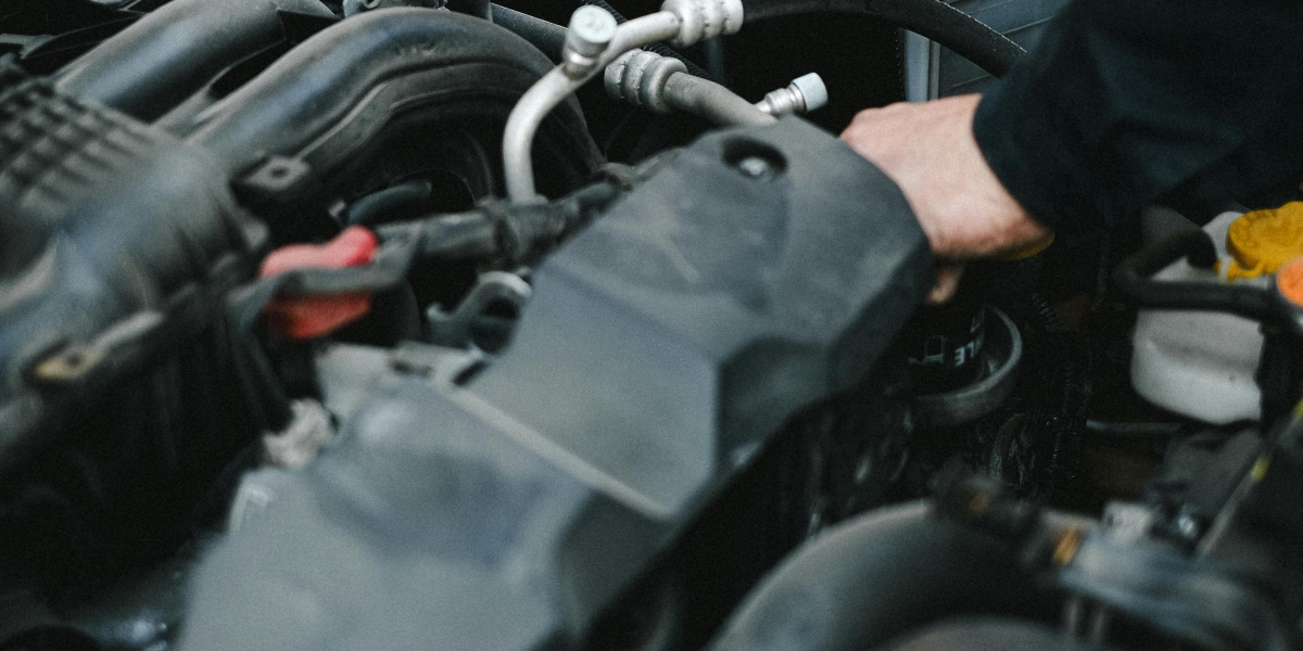 How Regular Vehicle Maintenance Contributes to Safer and More Reliable Driving