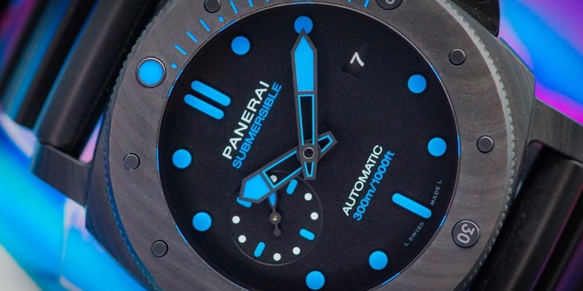 Submersible Pam1616 47mm Carbon/RU Black Dial VSF P9010 – Full Review & Buying Guide