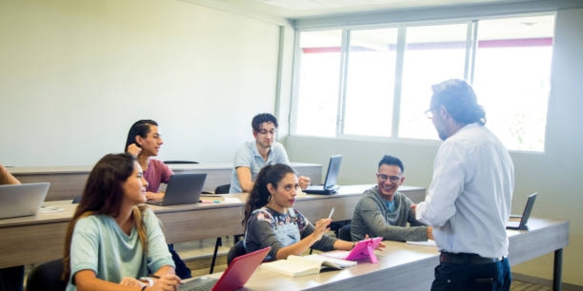 IBPS Coaching in Delhi with Expert Faculty, Comprehensive Study Material and Mock Tests – BST Competitive Classes