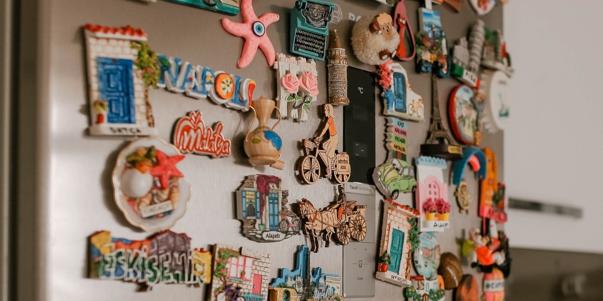 How Do Custom Magnets Add Value to Product Packaging? See Simple Brand Touches