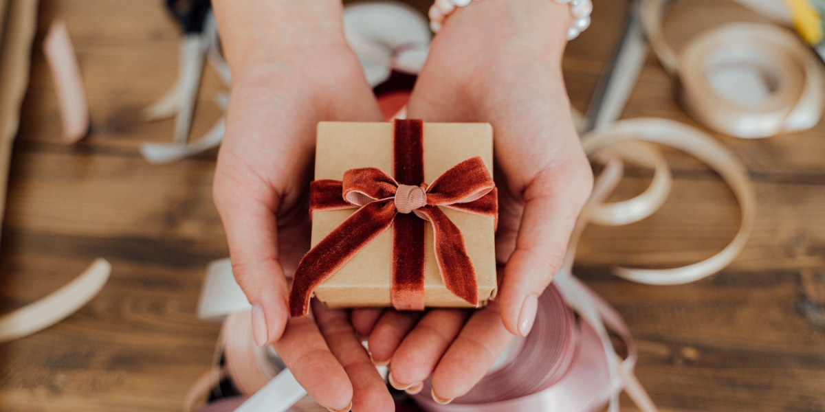 Personalized Gifts Market | Segments, Size and Demand, Dynamics