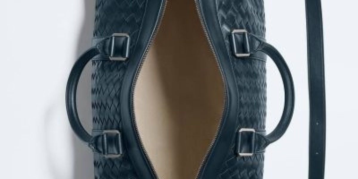 Best Bottega Veneta Bags For Everyday Use