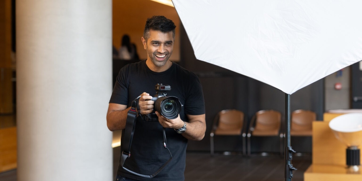 Studio vs On-Location Headshots: What Works Best for Sydney Professionals?