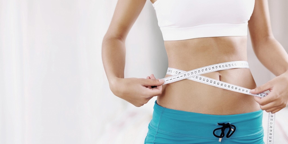 Best Tummy Tuck Surgeon in Dubai: What Should Patients Consider During Selection?