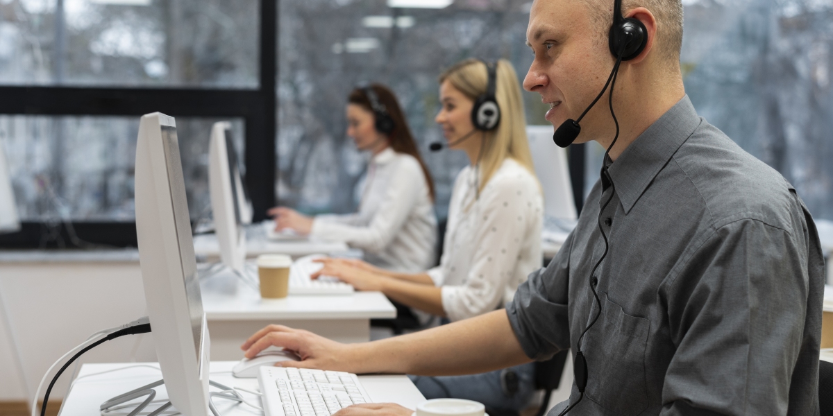 How Accent Neutralization Software and Accent Harmonization Enhance Call Center CX