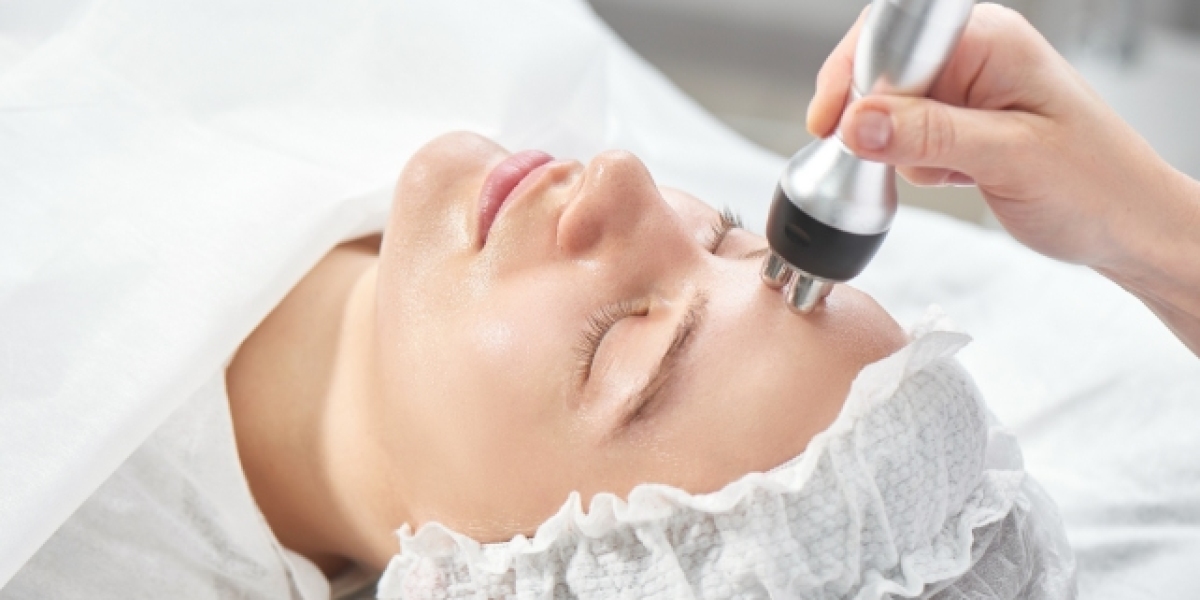 Why Choose Exosomes Facial In Dubai for Skin Revitalization