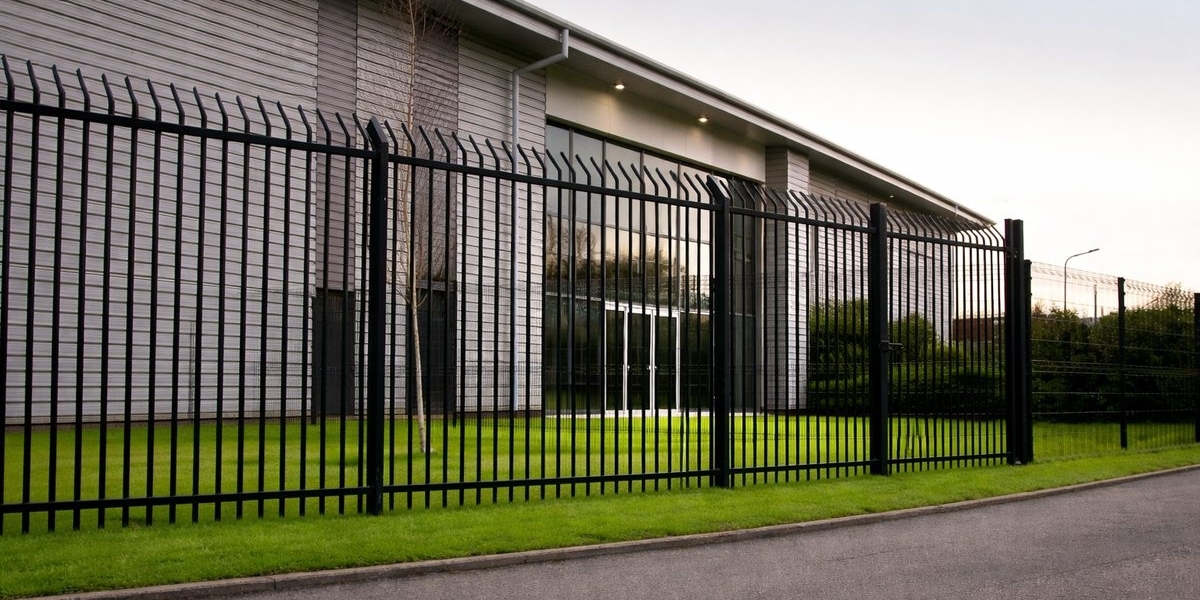What Should You Know About Commercial Fencing Asheville?