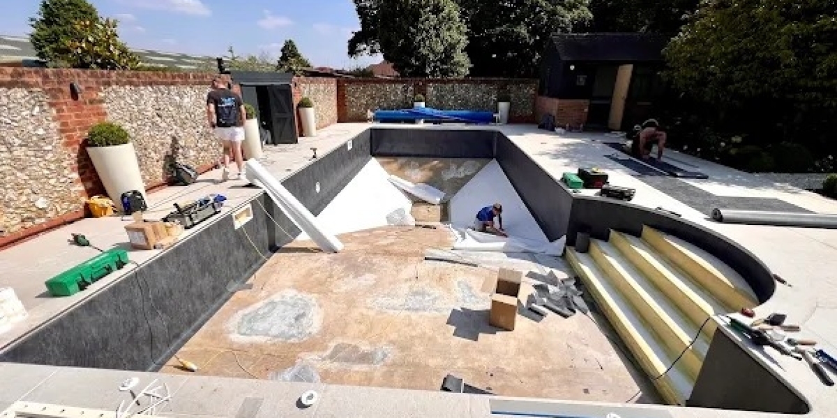 Pool Maintenance Company Amersham and Marlow for Expert Pool Care