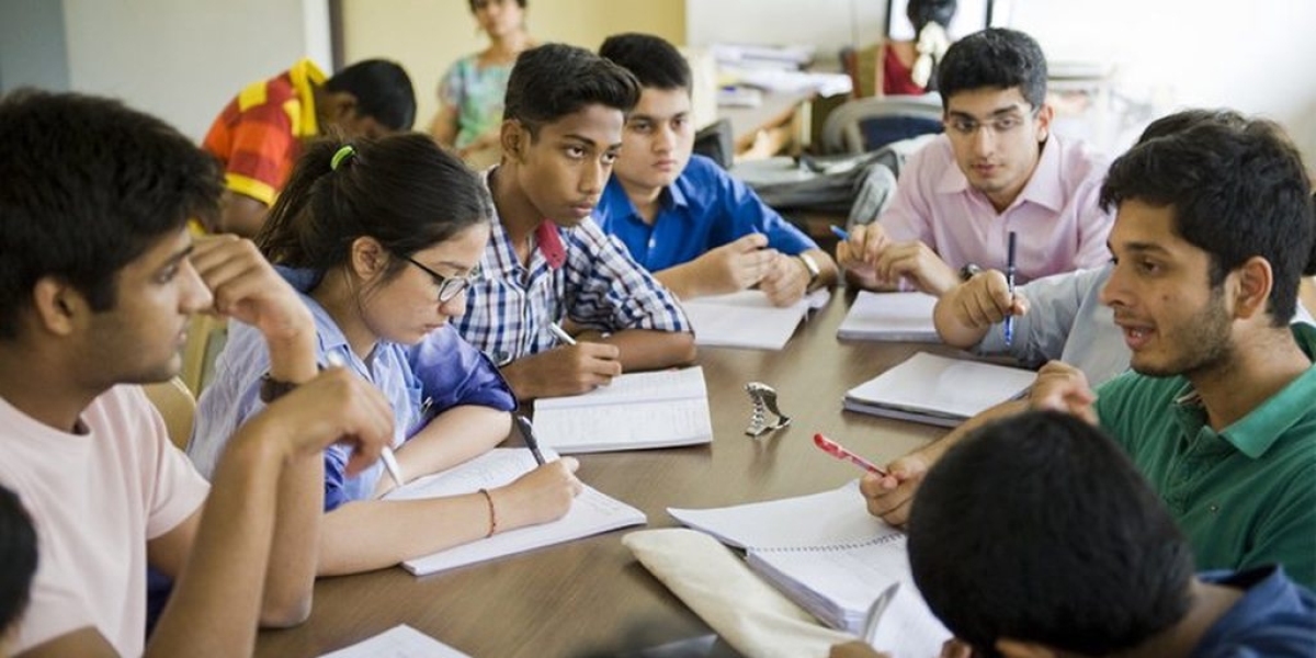 A-Level Chemistry Tuition Dubai | Exam Focused
