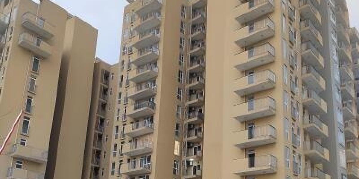 What Should You Compare Before Choosing a Flat in Sector 95 Gurgaon?