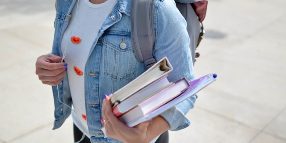 Best IAS Coaching In Hyderabad: A Simple Guide for UPSC Prep